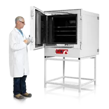LABORATORY AND INDUSTRIAL OVENS for temperatures up to 700°C
